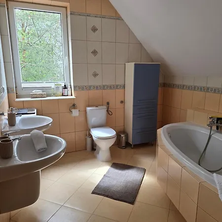 Family With Jacuzzi Gdansk *